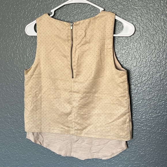 || Banana Republic || Layered Tank Blouse • Size XS - Picture 6 of 7